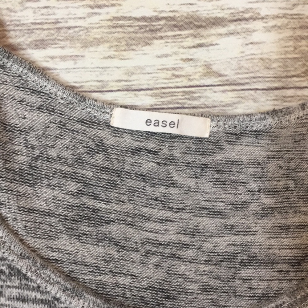 Heather gray fringe bottom Tunic - Picture 4 of 5